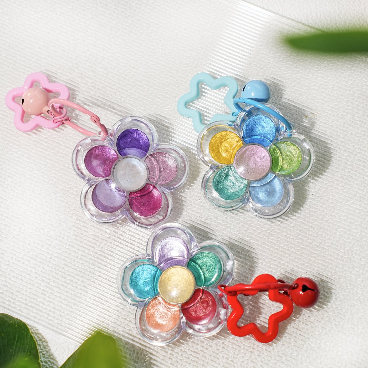 Poezie Flower Keychain Palette Individual Retail Blister Pack and Presentation Card Layout