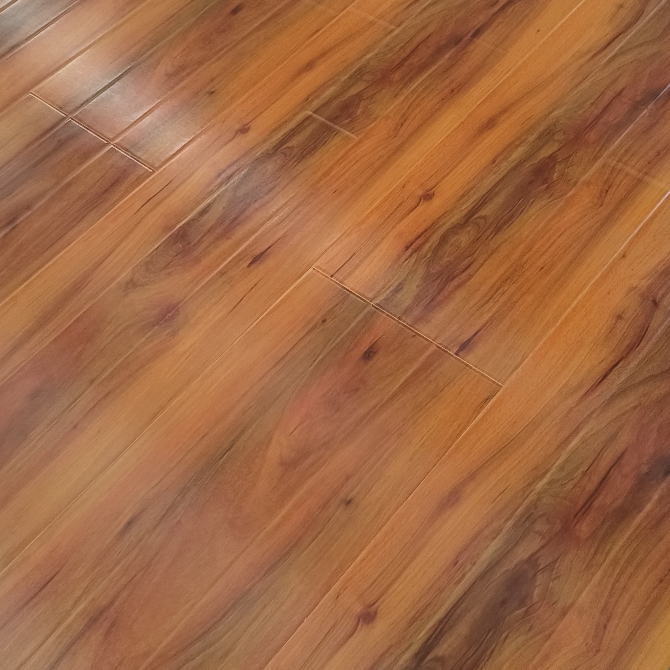 What Should You Look for When Choosing Waterproof Vinyl Flooring?
