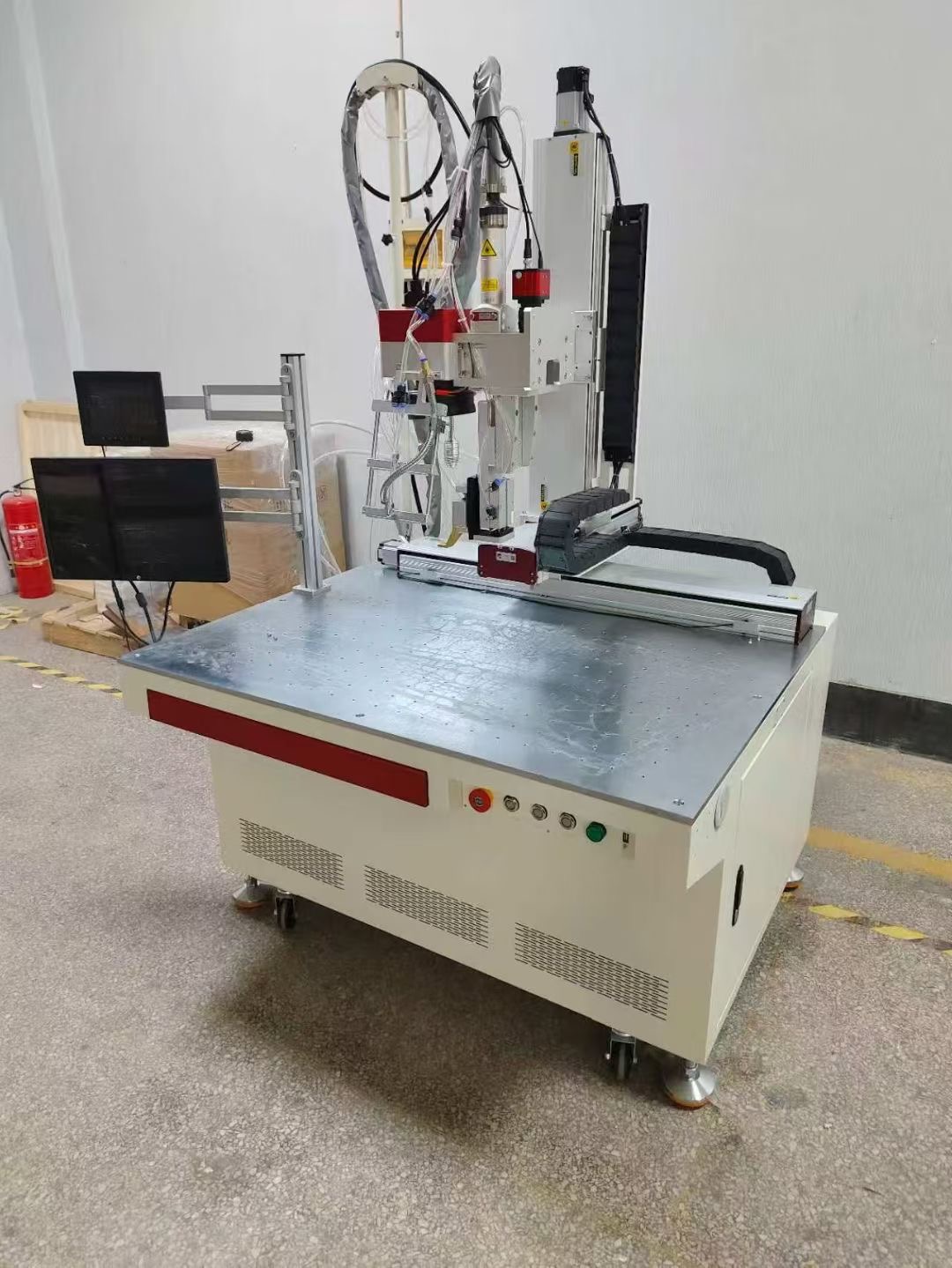 laser_welding_machine1.jpg