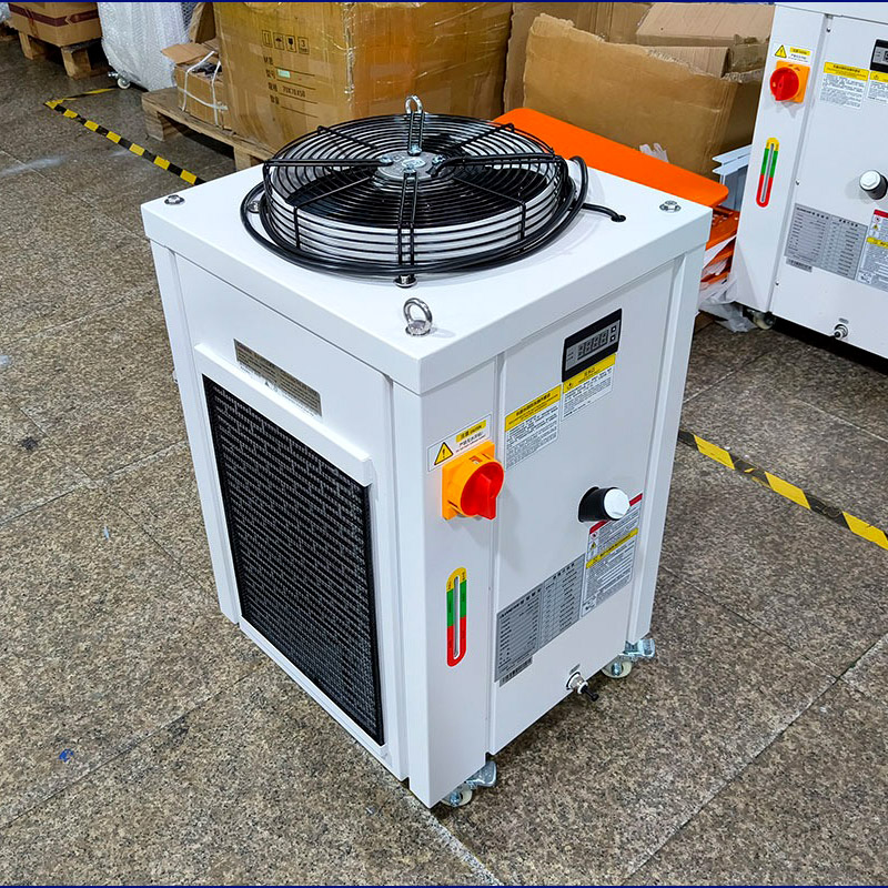 مبرد الليزر QGWL-1500WDR-1225 لآلة قطع الليزر