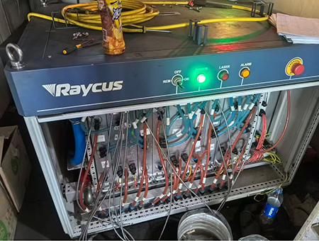 Raycus Fiber Laser Source Repair11.jpg
