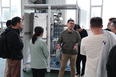 Selective Laser Melting (SLM) Technology Training21.JPG