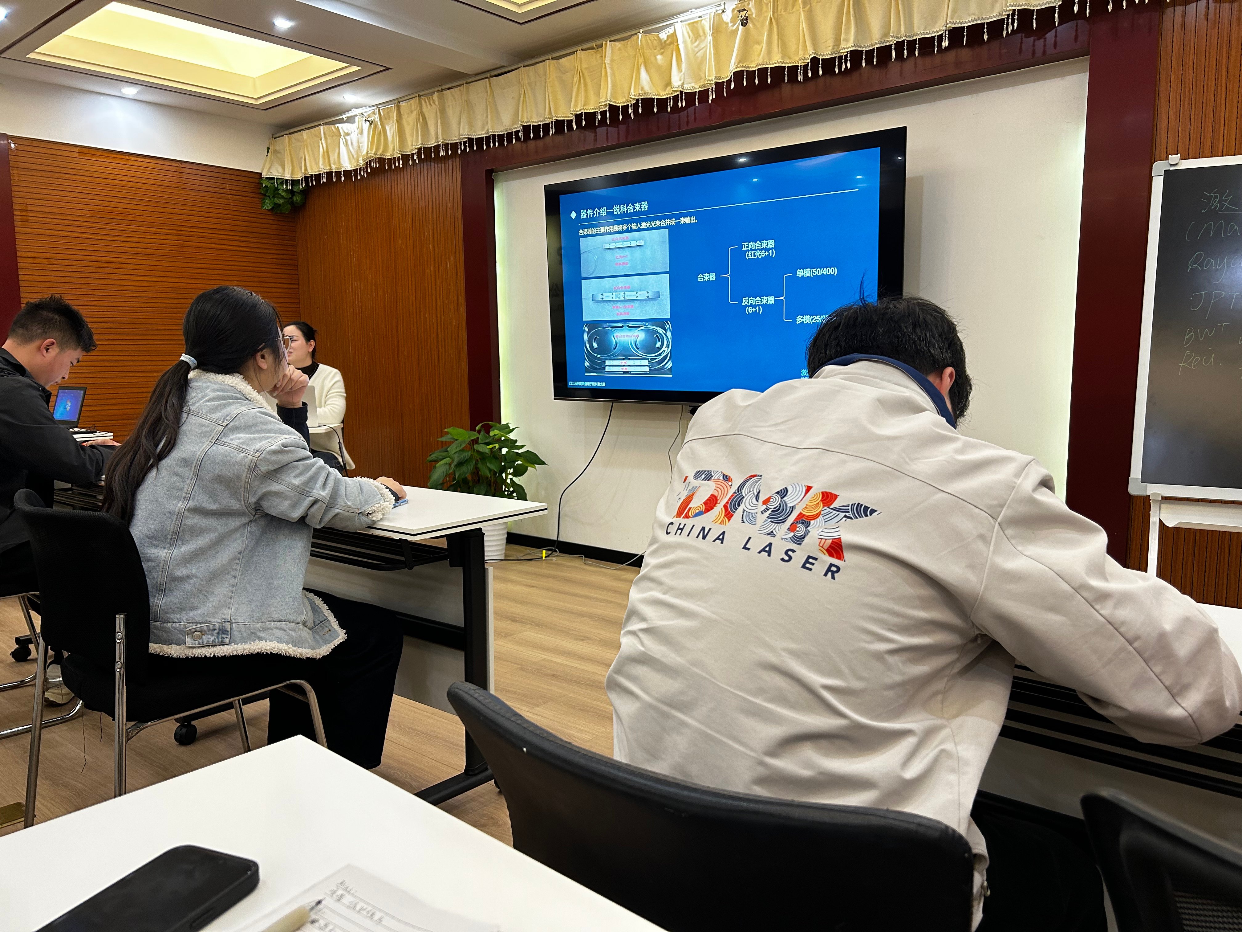 Specialized Training on Fiber Laser Machines Empowers Employee Growth