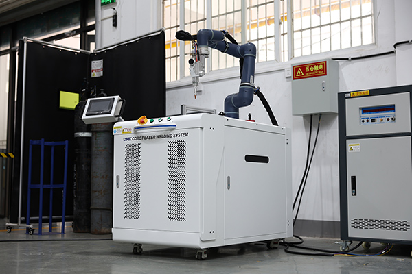 Collaborative Robotic Laser Welder22.jpg