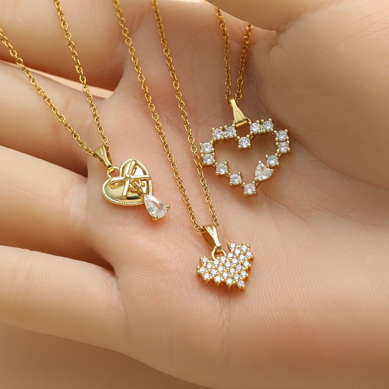 Custom gold plated pendant necklace with CZ stones, gift style.jpg