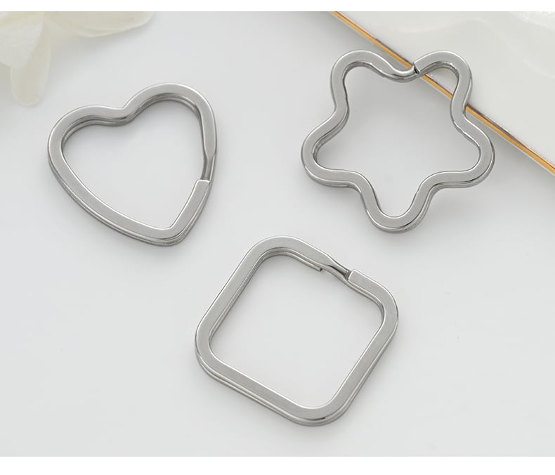 Stainless steel shaped split rings product showcase9.jpg