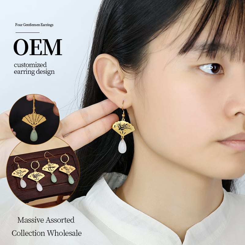 Four Gentlemen Earrings – B Style in White and Green Themes