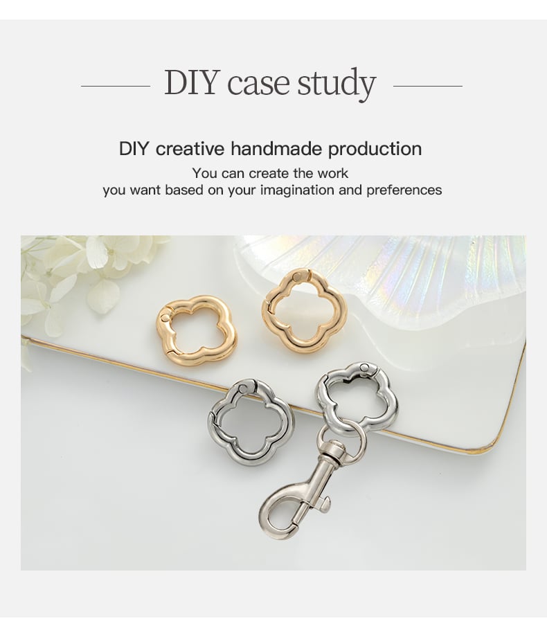 Polished alloy four leaf clover keychain durable finish3.jpg