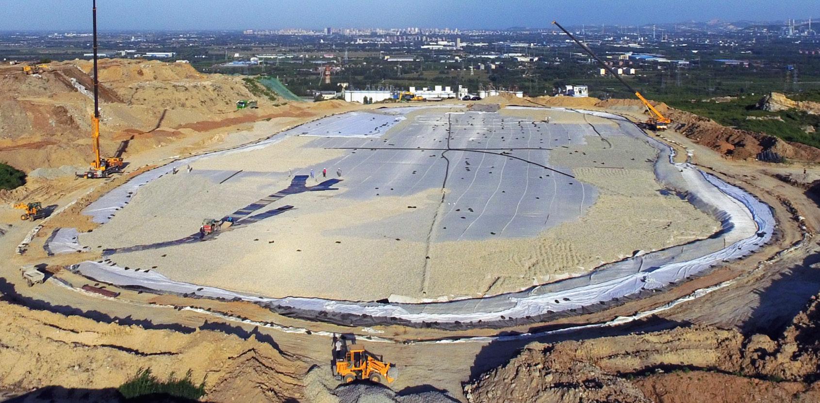 pp pet woven geotextile road stabilization.jpg
