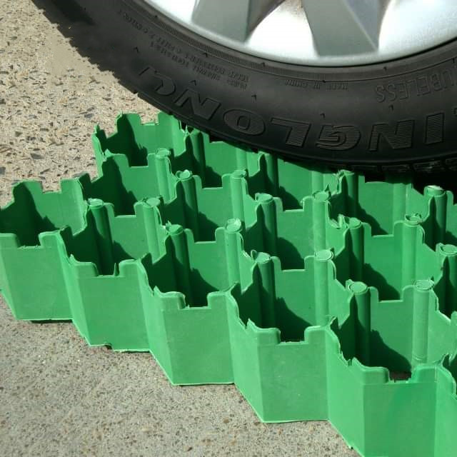 Comment choisir la bonne grille de pavage en plastique pour votre allée ?