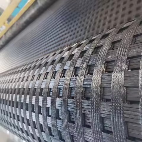 Common Usage Issues with Geogrid Reinforced Retaining Walls and Solutions