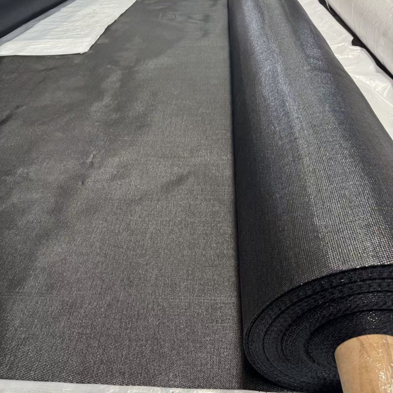 Quels problèmes courants devez-vous éviter lors de l’utilisation de tissus géotextiles tissés ?