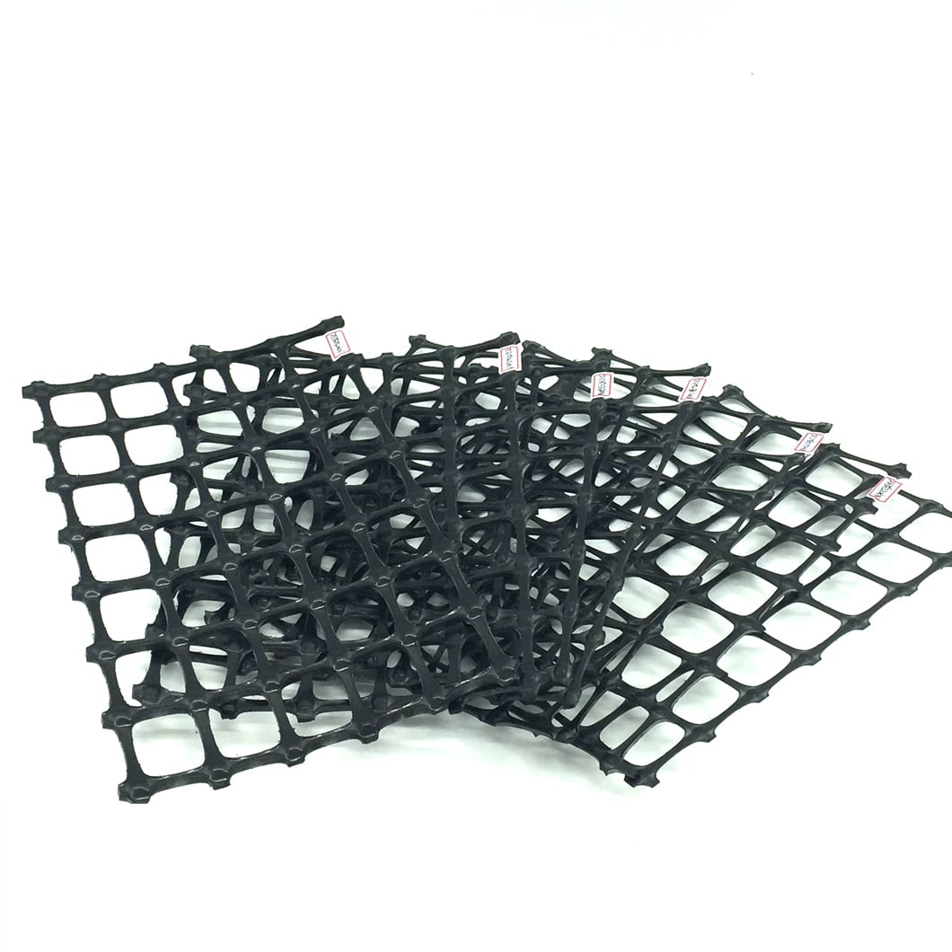 Paano Lalong Nagtatagumpay ang mga Pader na May Suporta ng Geogrid Kumpara sa Tradisyonal na Solusyon