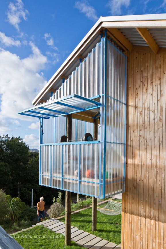 Green Building Materials Boom Highlights Polycarbonate Sheets Empowering Building Energy Conservation and Low-Carbon Renovation