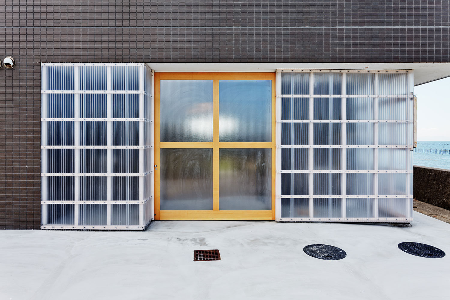 Polycarbonate Sheet Industry Improves Quality and Efficiency, Accelerating Green and High-end Transformation