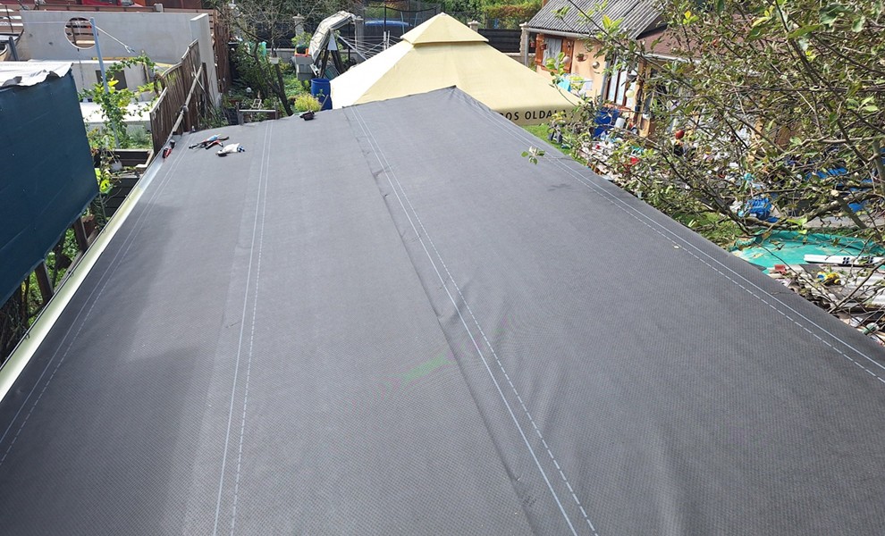 BREATHABLE MEMBRANE FOR ROOF