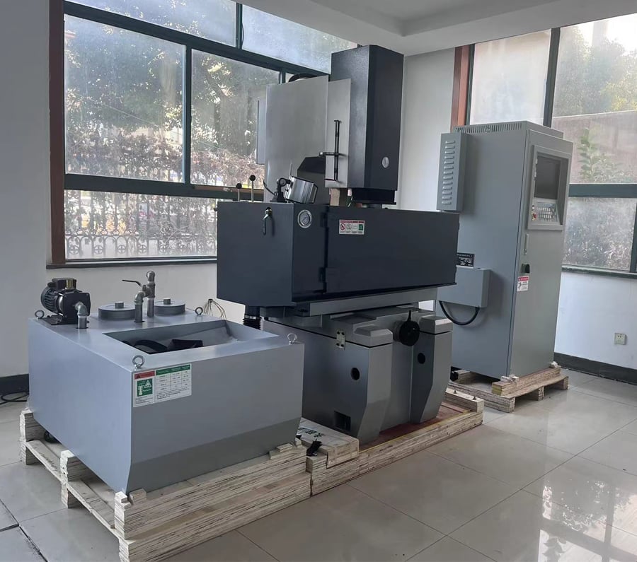 Máquina de Hundimiento EDM: Nuevos Materiales y Su Impacto en el Moldeo