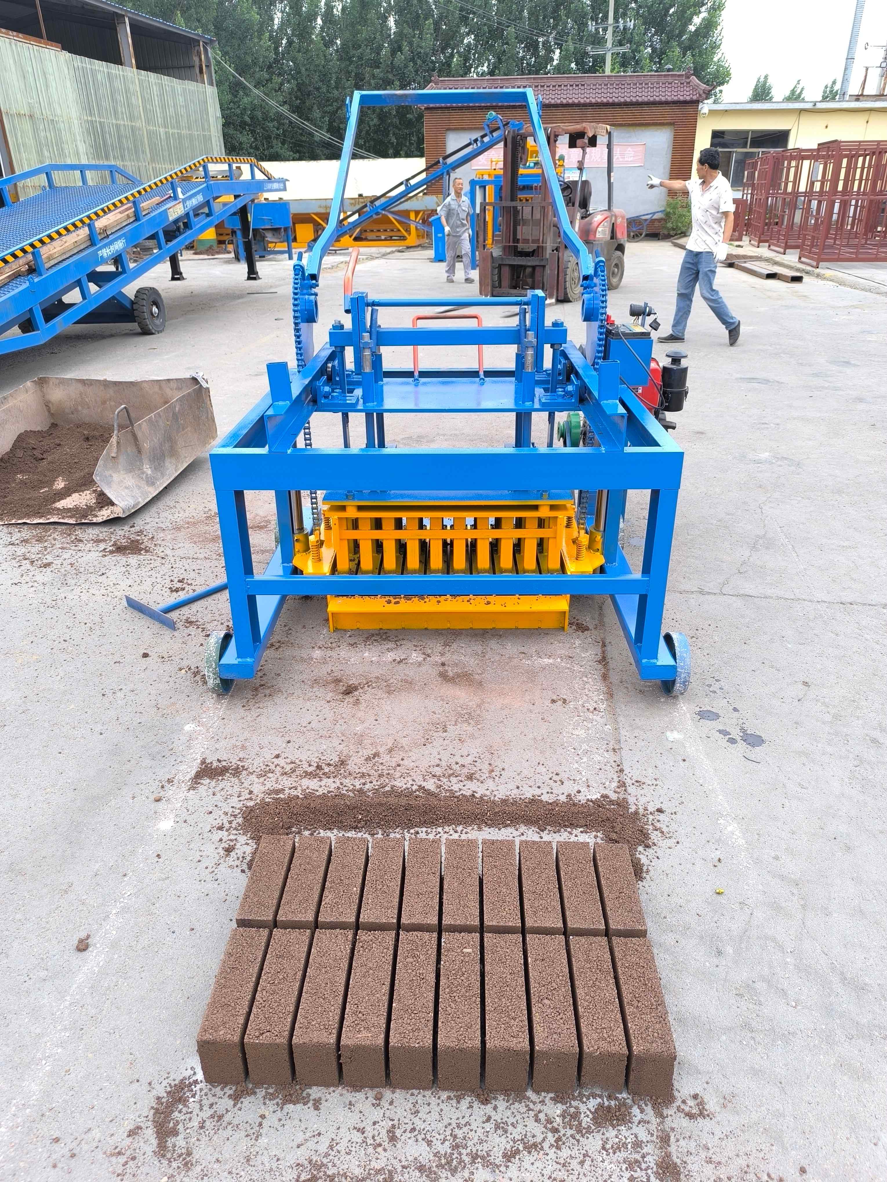 Fabrication de briques à base de cendres volantes – Production efficace et de haute qualité