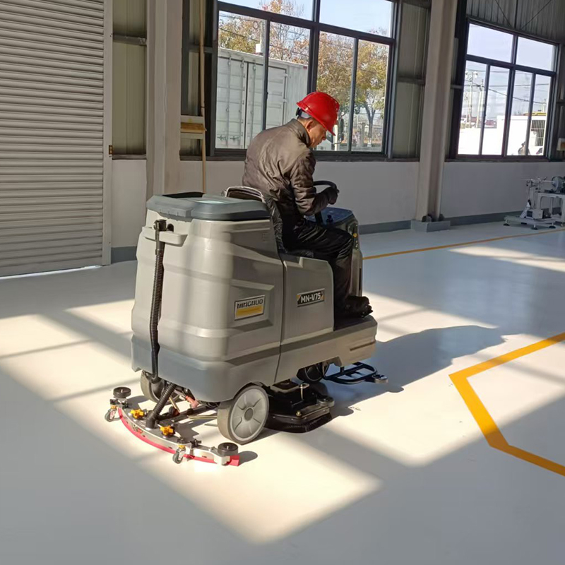 How to Maximize Efficiency with Industrial Warehouse Floor Cleaning Machines