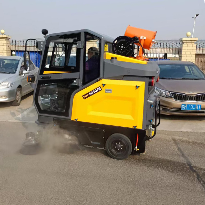 Cải thiện chất lượng không khí bằng cách loại bỏ các chất ô nhiễm và杂物 từ các khu vực đậu xe