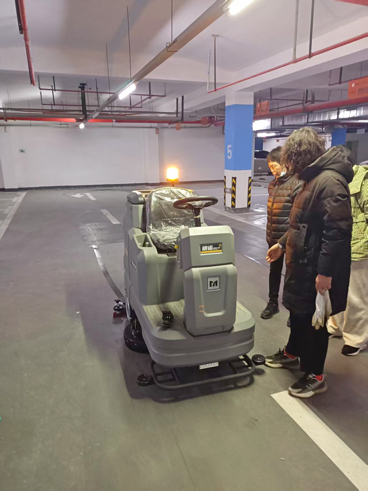 Is Your Warehouse Floor Still Dirty Why You Need a Pro Floor Scrubber Unit (3).png