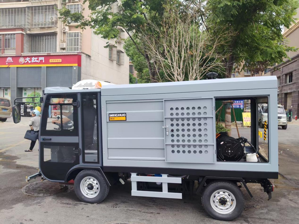 High Pressure Cleaning Truck Buying Guide for Factories and Communities (1).png