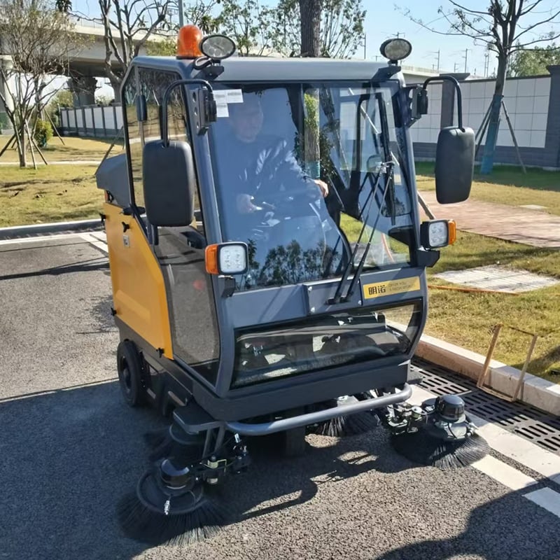 Where to Find High-Quality Compact Street Sweepers at Competitive Prices?