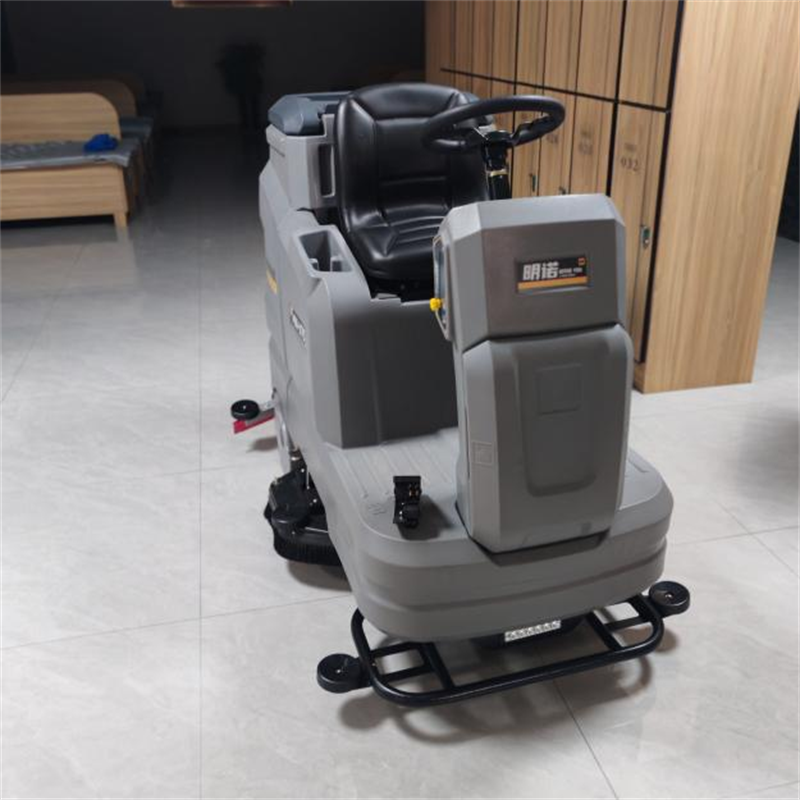 Is Your Warehouse Floor Still Dirty? Why You Need a Pro Floor Scrubber Unit