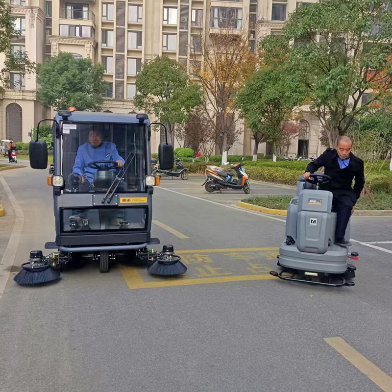Common Usage Issues with Power Driveway Sweepers and How to Solve Them
