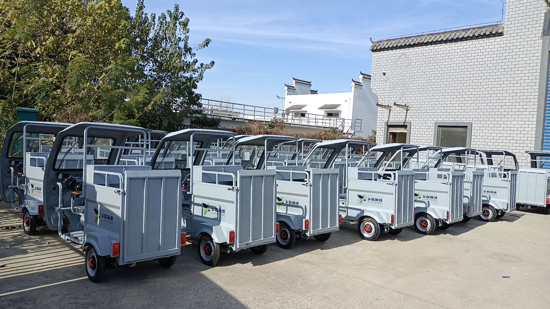 Zero Emissions Zero Excuses How the New Electric Trash Truck Keeps Your City Clean Without the Clatter3.png