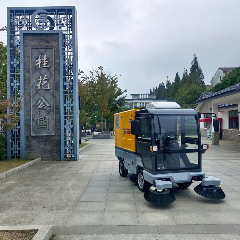 What Common Issues Do Users Face with Electric Push Sweepers?