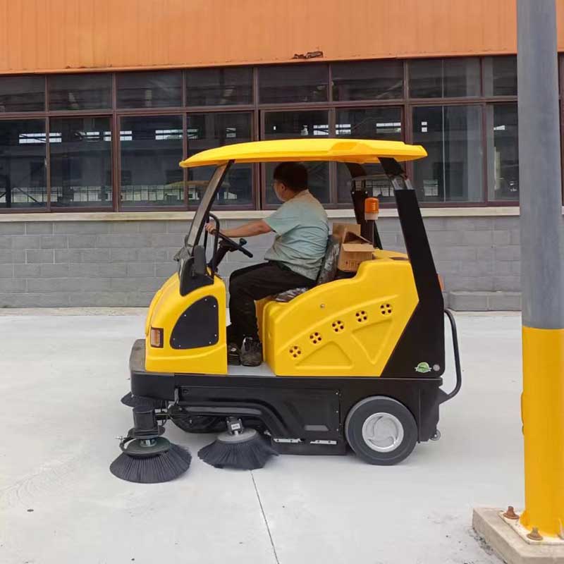 How to Choose the Right Electric Sweeper Truck for Your Business Needs