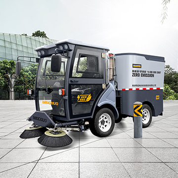 How Industrial Warehouse Sweepers Enhance Efficiency and Productivity