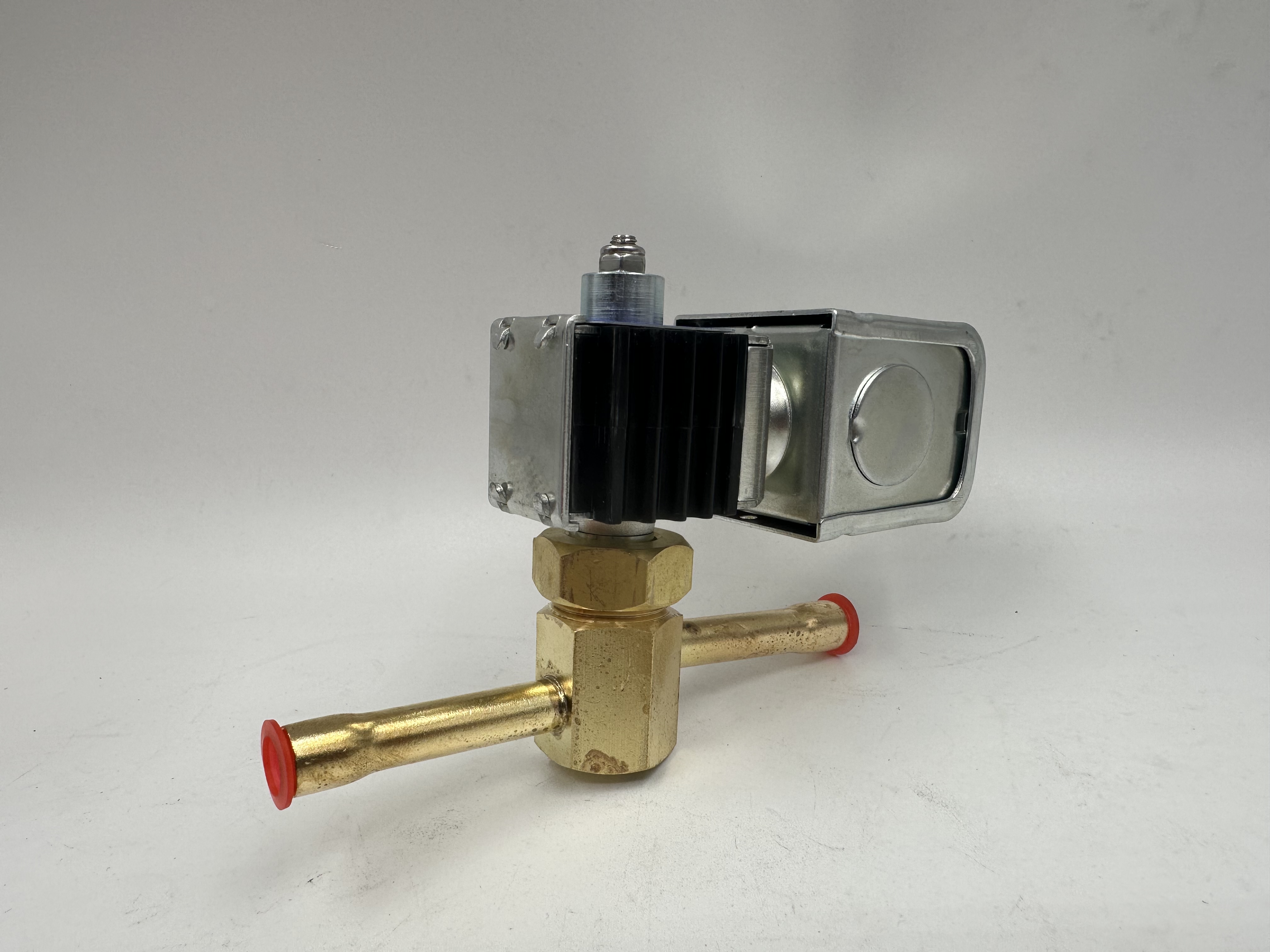 High Precision Refrigeration Solenoid Valve, Waterproof Pressure Resistant Magnetic Valve for Air Conditioner, Cold Storage and Refrigeration Unit