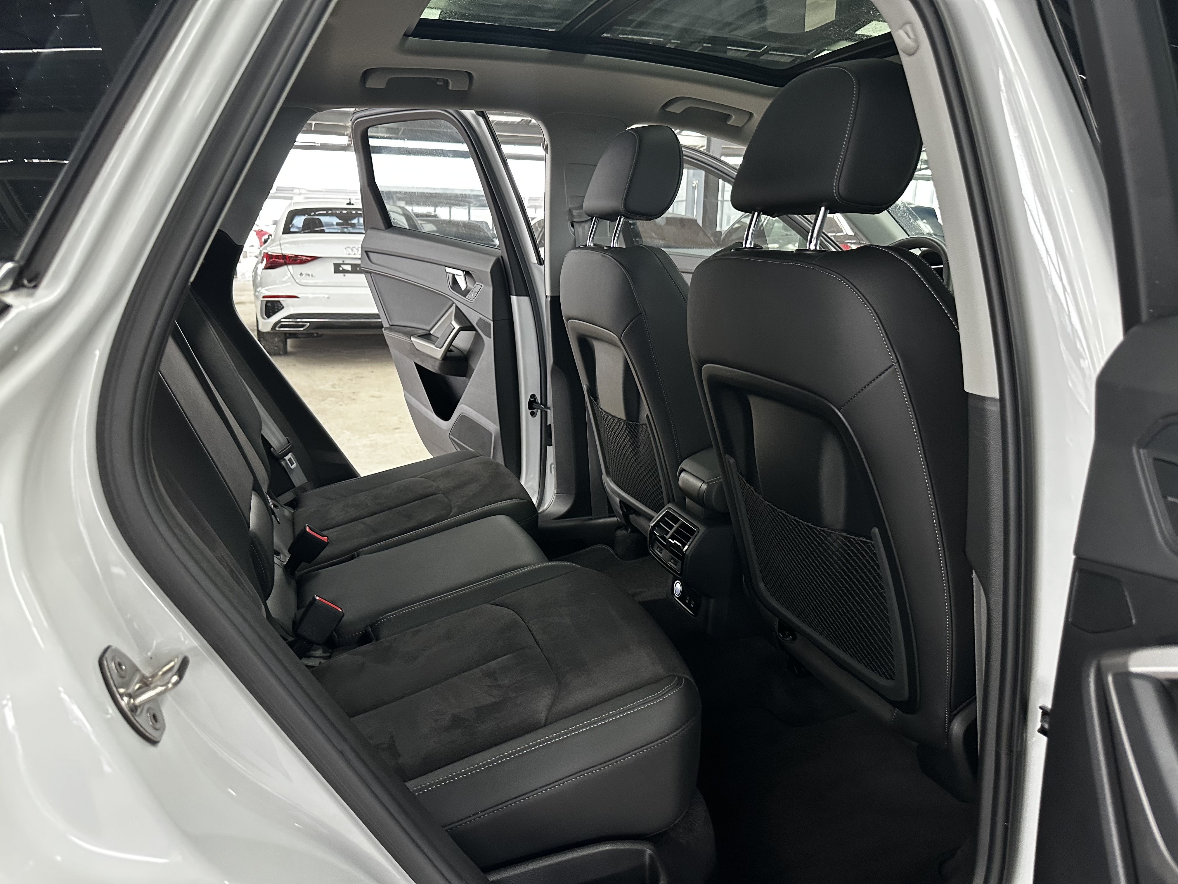 Q3 2023款 35 TFSI (4).jpeg