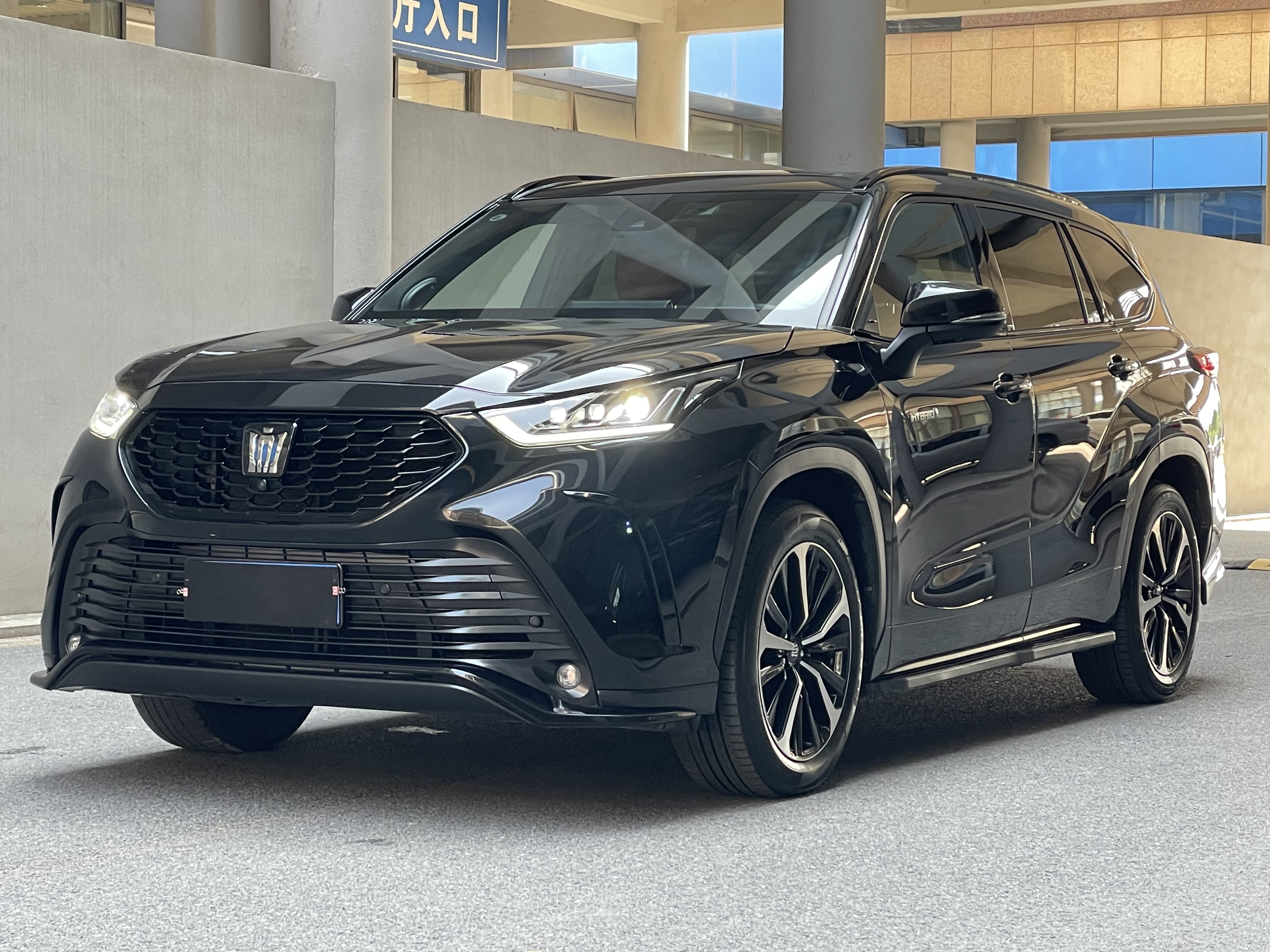Toyota Crown Kluger 2021 2.5L HEV 4WD Flagship Edition