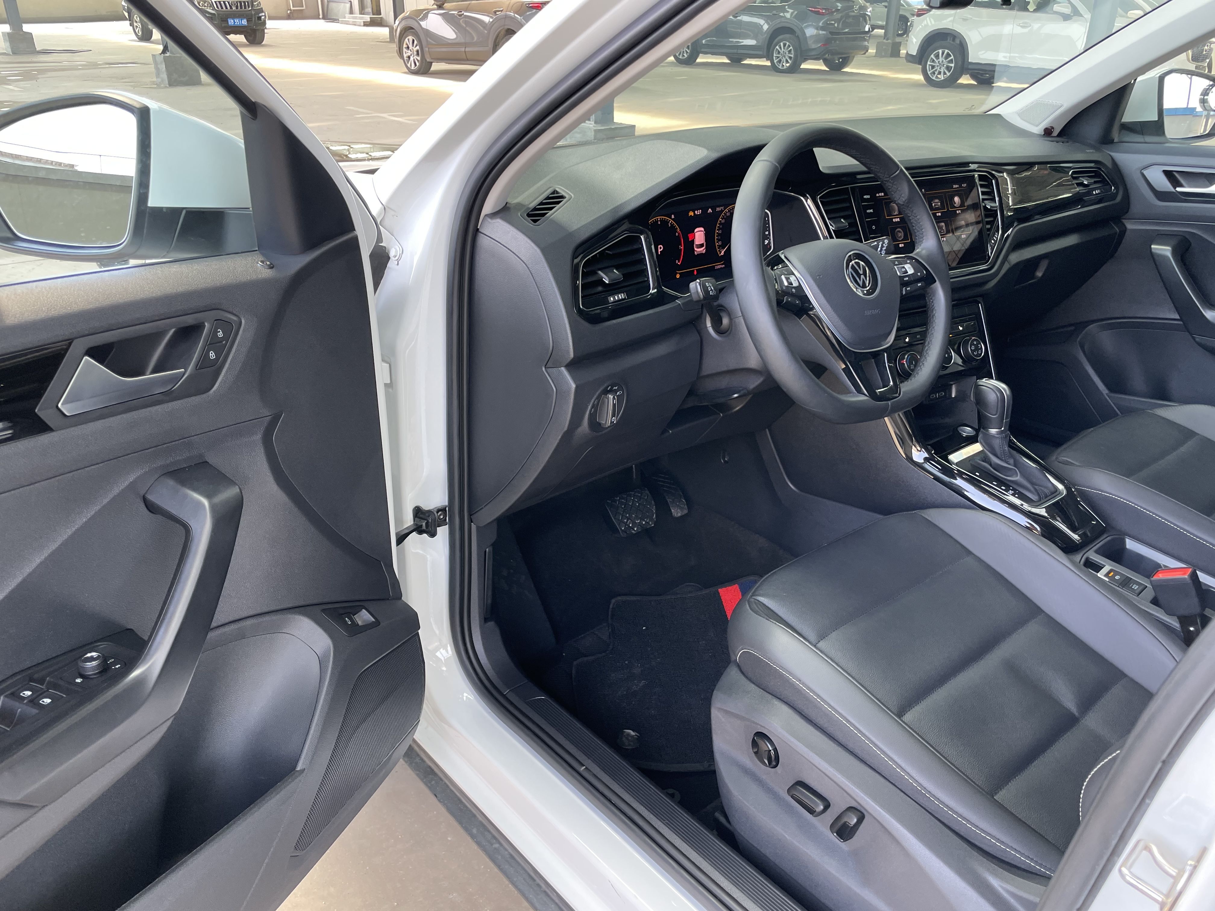 T-ROC探歌 2022款 280TSI (7).jpeg