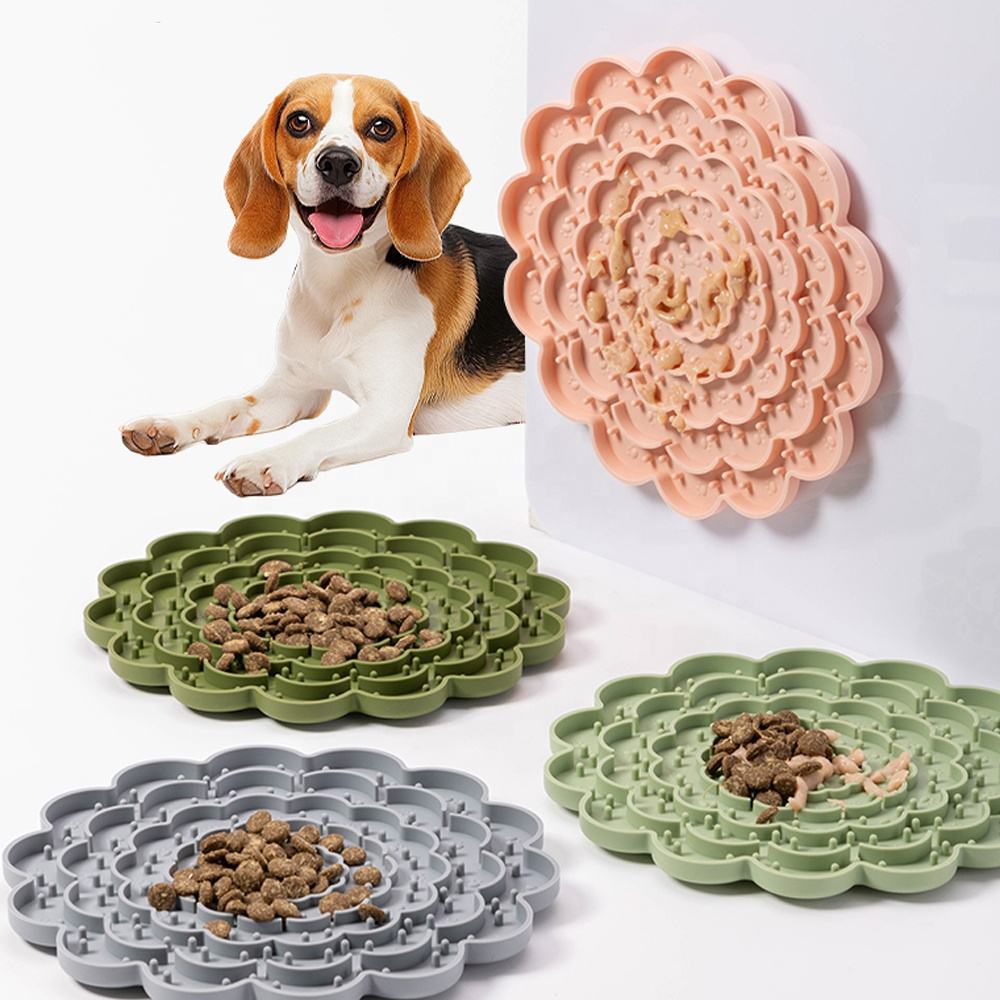 Descubra as vantagens do nosso tapete de alimentação em silicone para viagens com animais de estimação