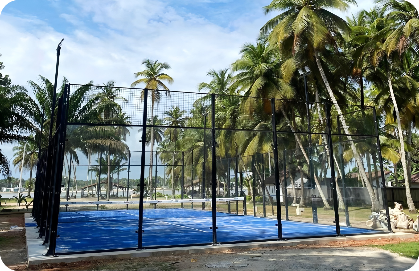 standard padel court375277-0