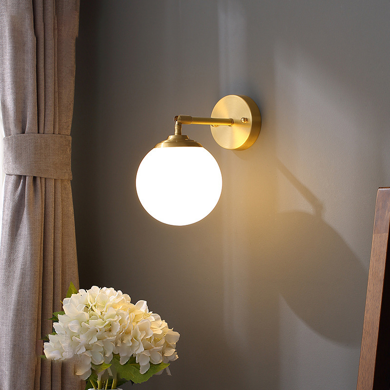 New Design Simple Modern Ball Gold Hotel Bedroom Wall Sconce Glass Ball Wall Lamp for Home