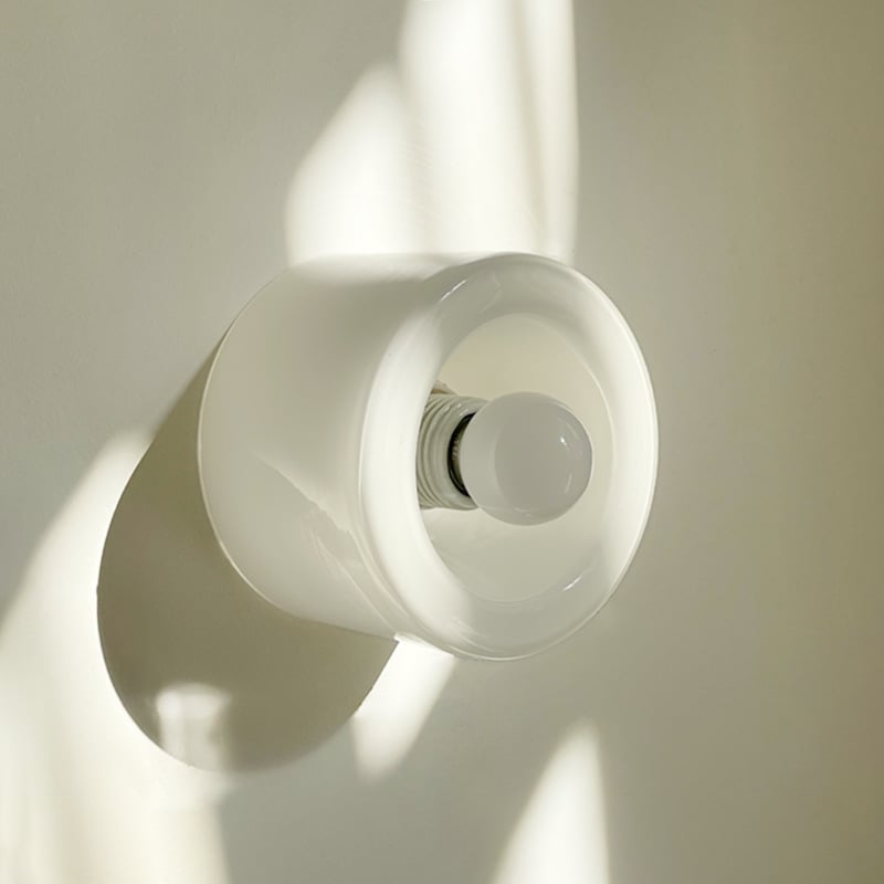 LED melegfehér hálószobai E27-es izzó – meleg légkört teremtő üveg falilámpa