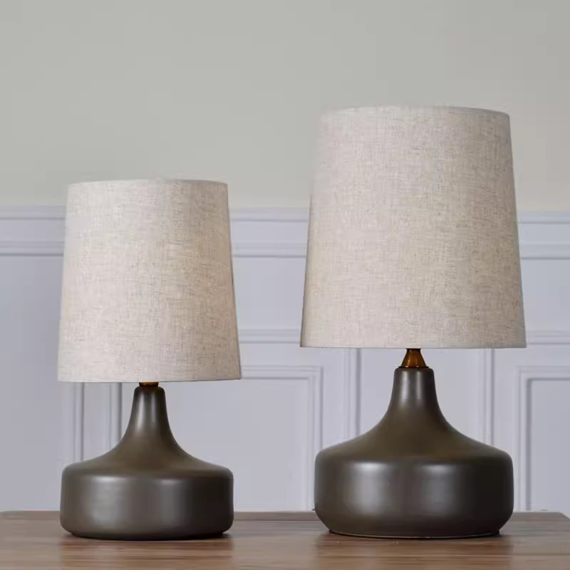 American Style Ceramic Base Simple Gray White Fabric Light Luxury Table Lamp