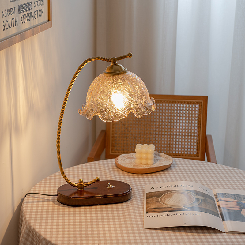 American Retro Glass Flower Lampshade Wooden Base Toggle Switch Desk Table Lamp