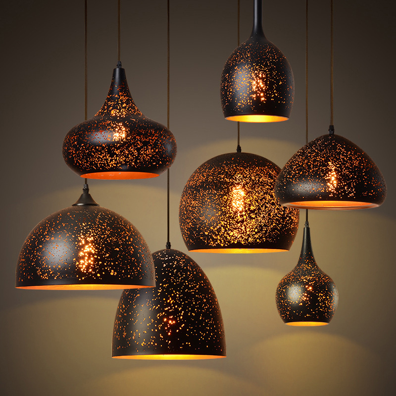Retro nostalgic Iron industrial style corroded chandelier for hotel restaurant café bar