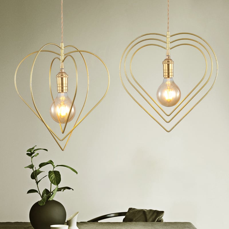 Nordic Gold Metal Hollow Heart Adjustable Angle Pendant Light for Living Room
