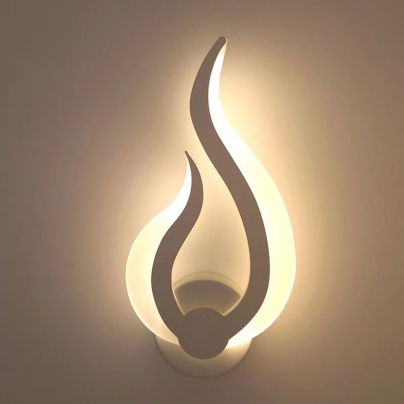 Interior Modern Decor Wall Lights Indoor Acrylic LED Wall Sconce with Art Flame Shape Warm White
