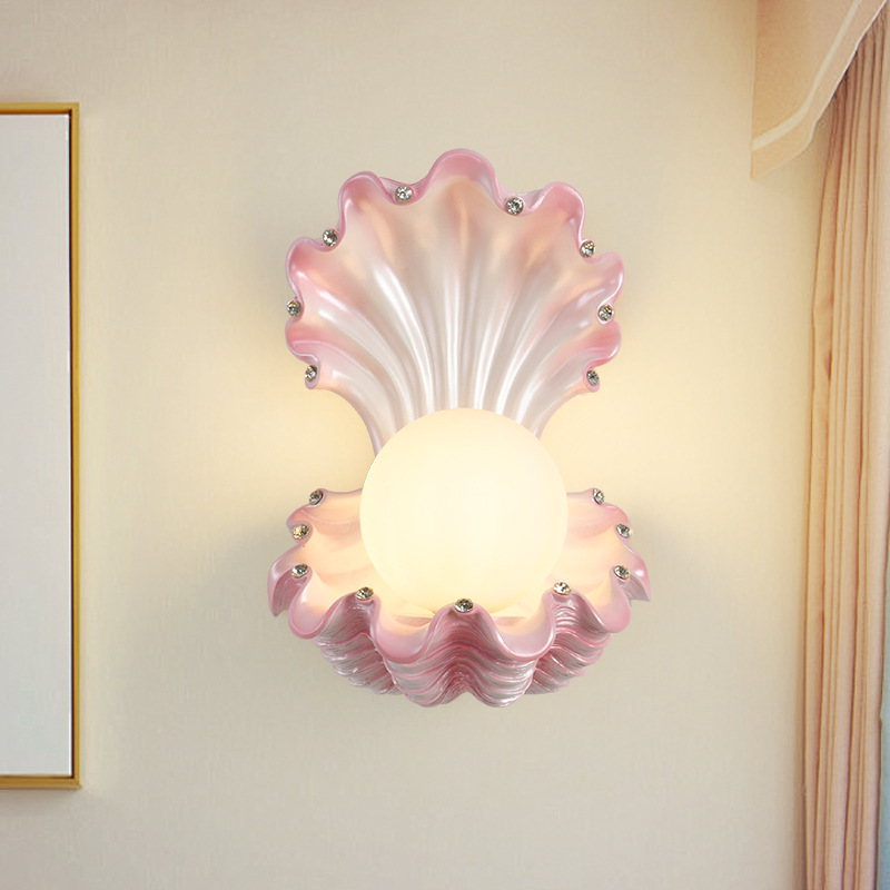 Modern Cream Style Pearl ResinCreative LED Light Source for Children's Bedroom