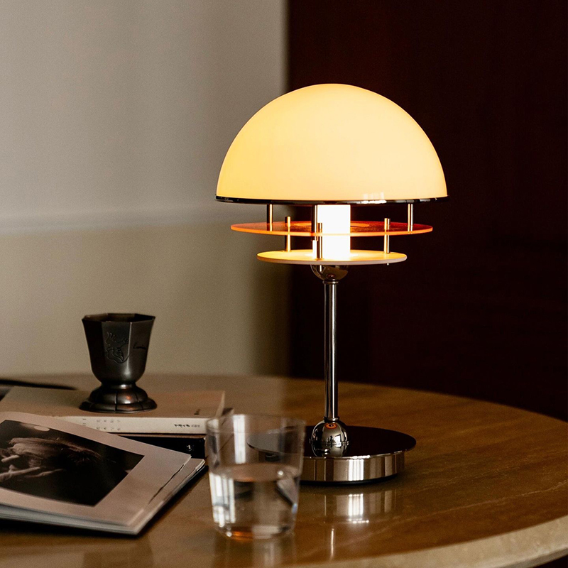 Middle Aged Cream Style Restaurant Glass Lampshade Metal Atmosphere Table Lamp