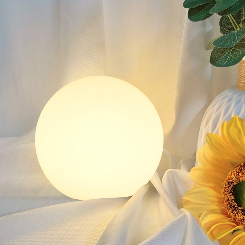 Lampă de podea LED cu lună plină minimală din PE pentru decorul casei în stil nordic