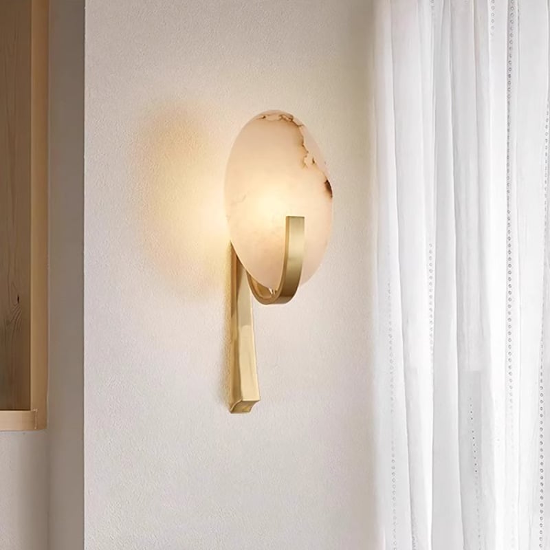 Modern Luxury Indoor Natural Alabaster Brass LED Wall Sconce Lamp for Hotels Corridors